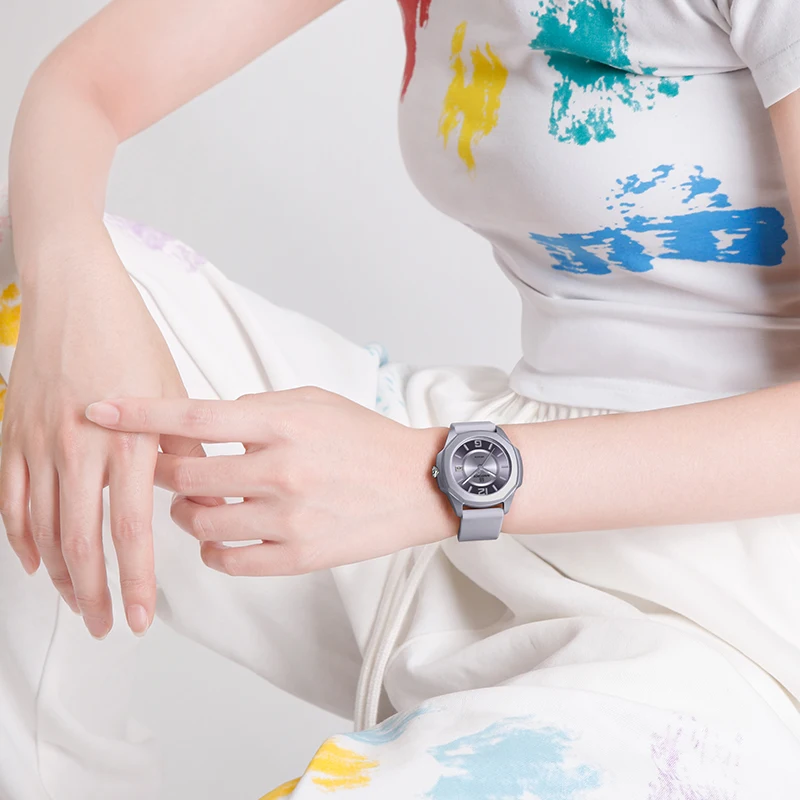 NAVIFORCE 7107 Watch for Women – обзор и цена Silicone Band Women